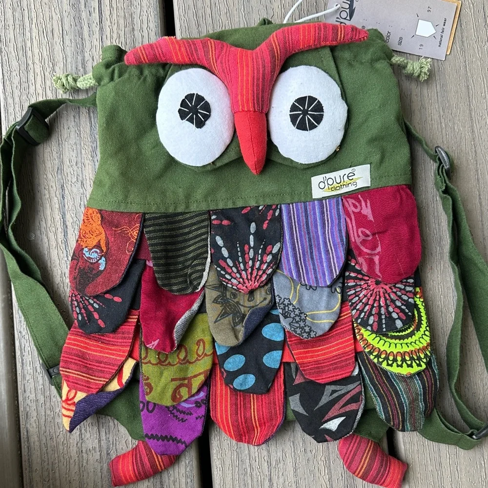 d'pure Green Owl Kids Backpack with Colorful Feather Accents